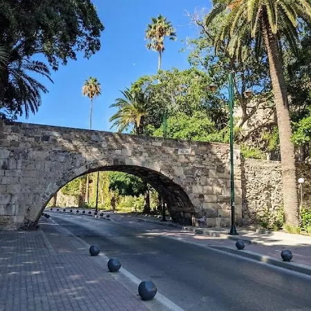 Апартаменти Zoes